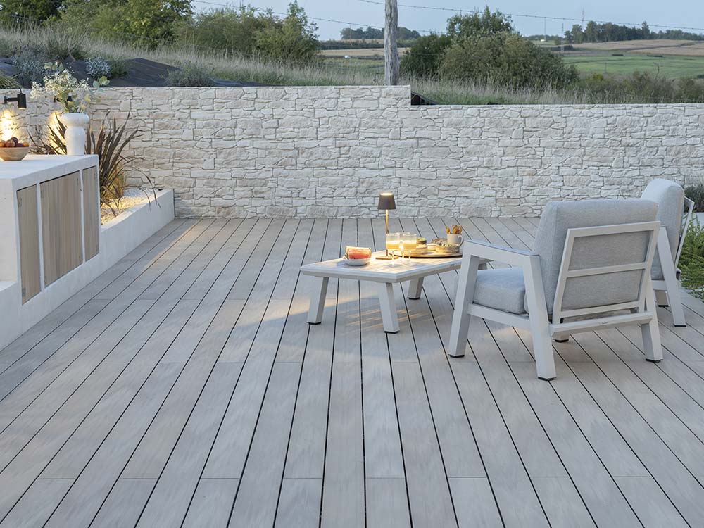 Terrasse COMPOSITE SILVADEC ATMOSPHERE NUANCES CHÊNE