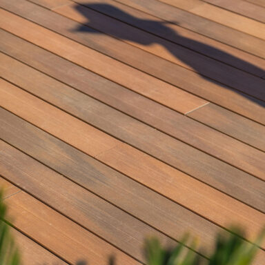 Terrasse COMPOSITE SILVADEC Atmosphère Nuances Ipé