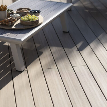 Terrasse COMPOSITE SILVADEC ATMOSPHERE NUANCES CHÊNE